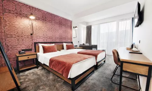 هتل بیوگرافی تفلیس